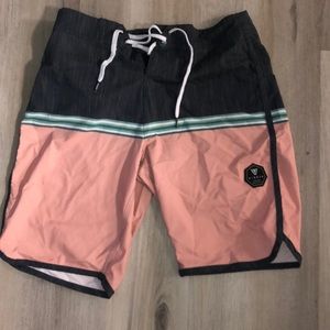 Vissla board shorts Size 28